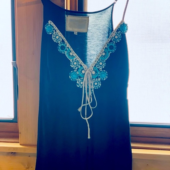 Strappy shirt with beading - Picture 2 of 3